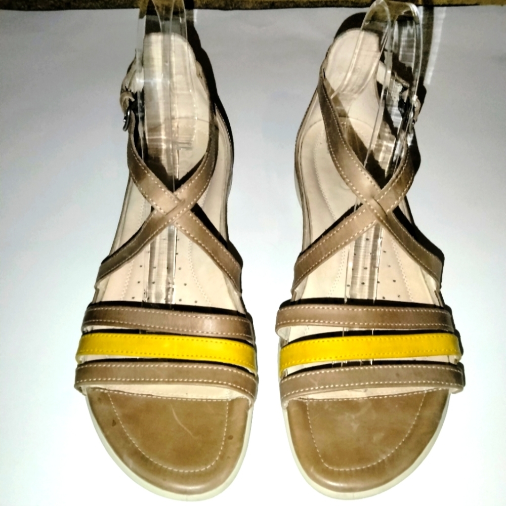 Ecco (Size 40) Tan & Yellow Crisscross Ankle Strap Leather Sport Open Toe Sandal